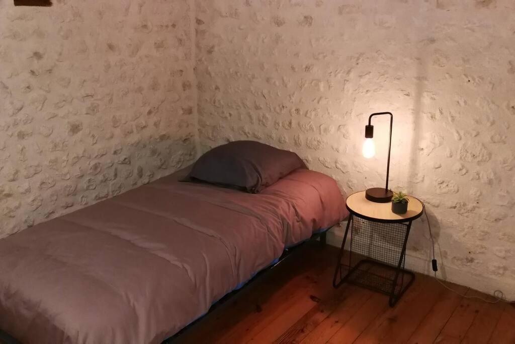 Maison Charentaise A La Campagne Hébergement de vacances Becheresse